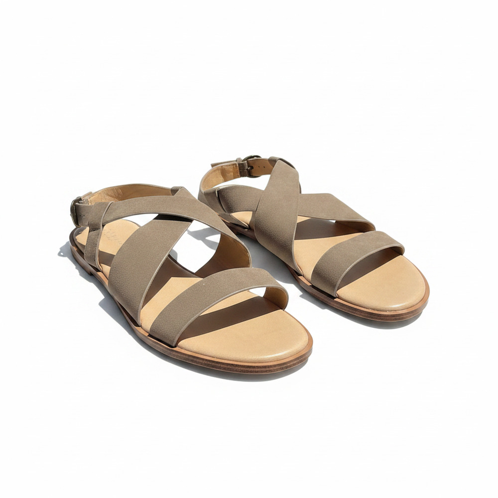 Women's Market And Spruce Criss-Cross Light Brown Strappy Sandals Size 9